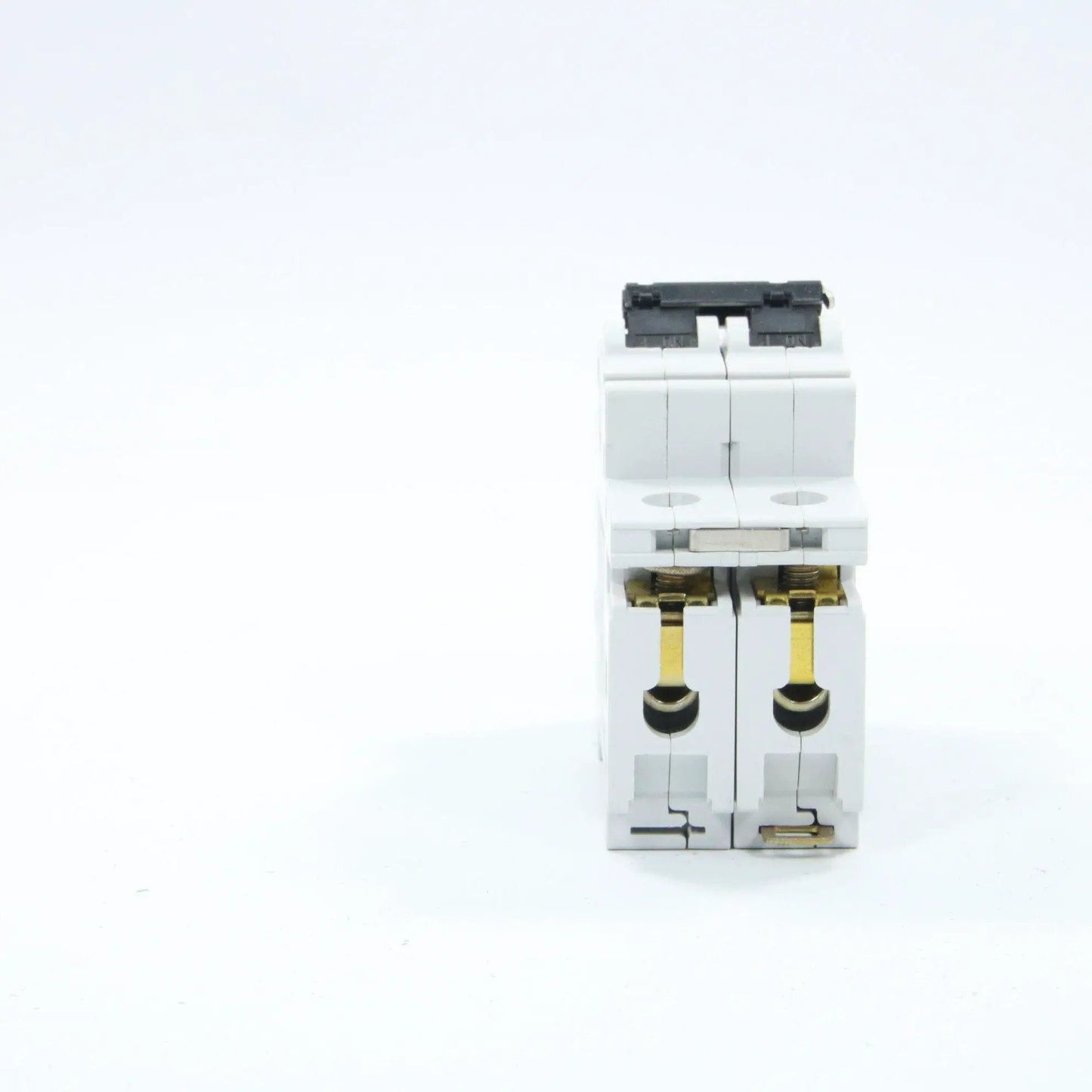 ABB CIRCUIT BREAKER K 3 A S 272