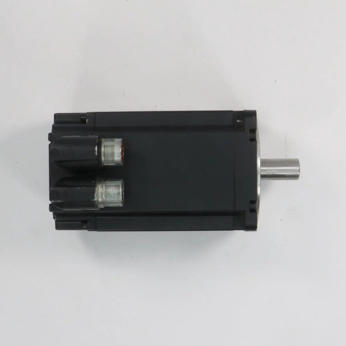 B&R Automation 8LSA44 E2030D000 0 Servo Motor