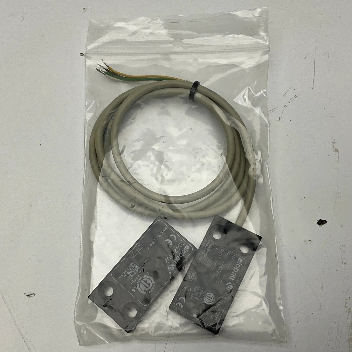 Elobau 114270 Safety Sensor & 30427502 Magnetic Coded Actuator