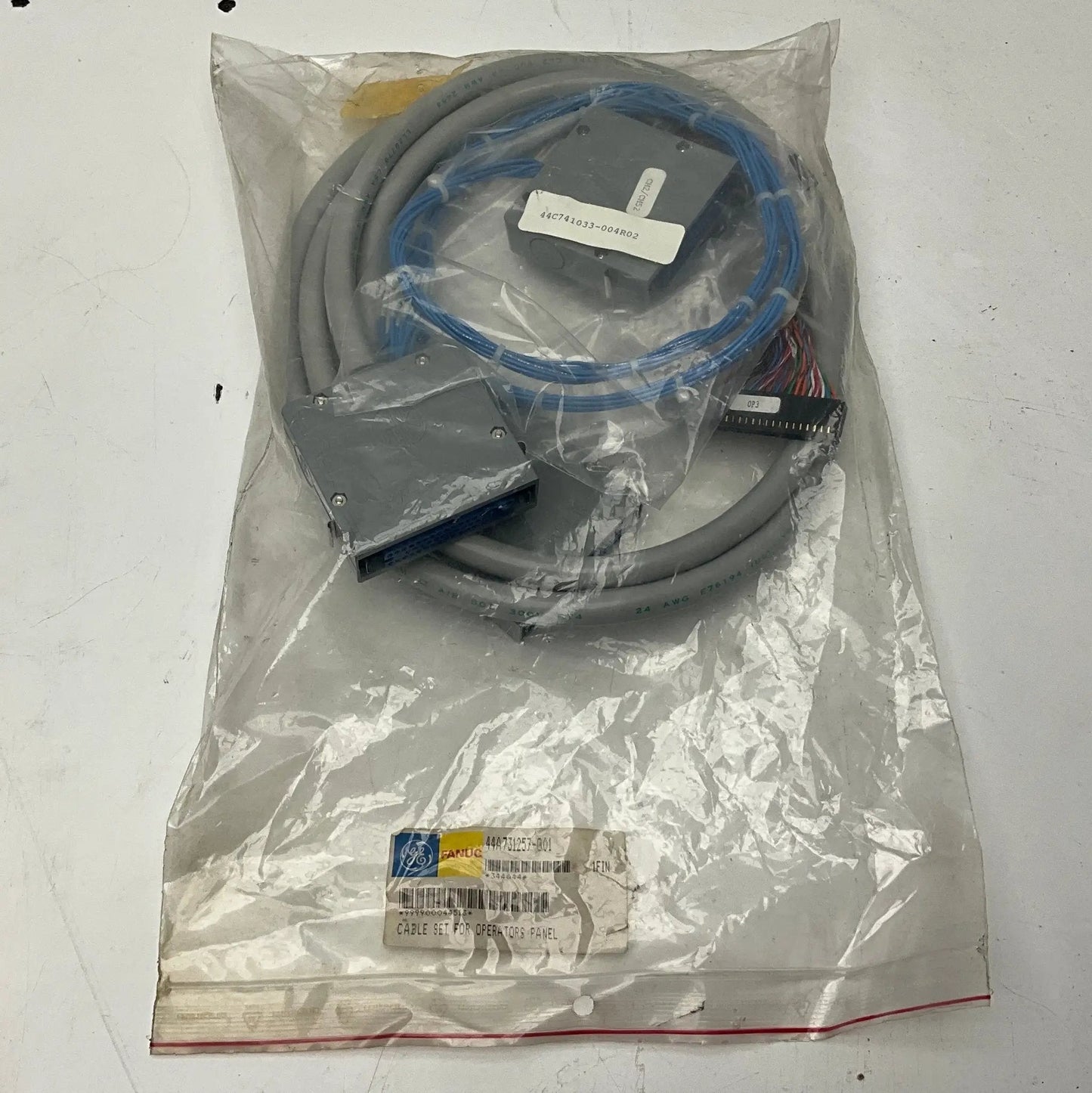 GE Fanuc 44A731257-G01 Cable Set for Operators Panel