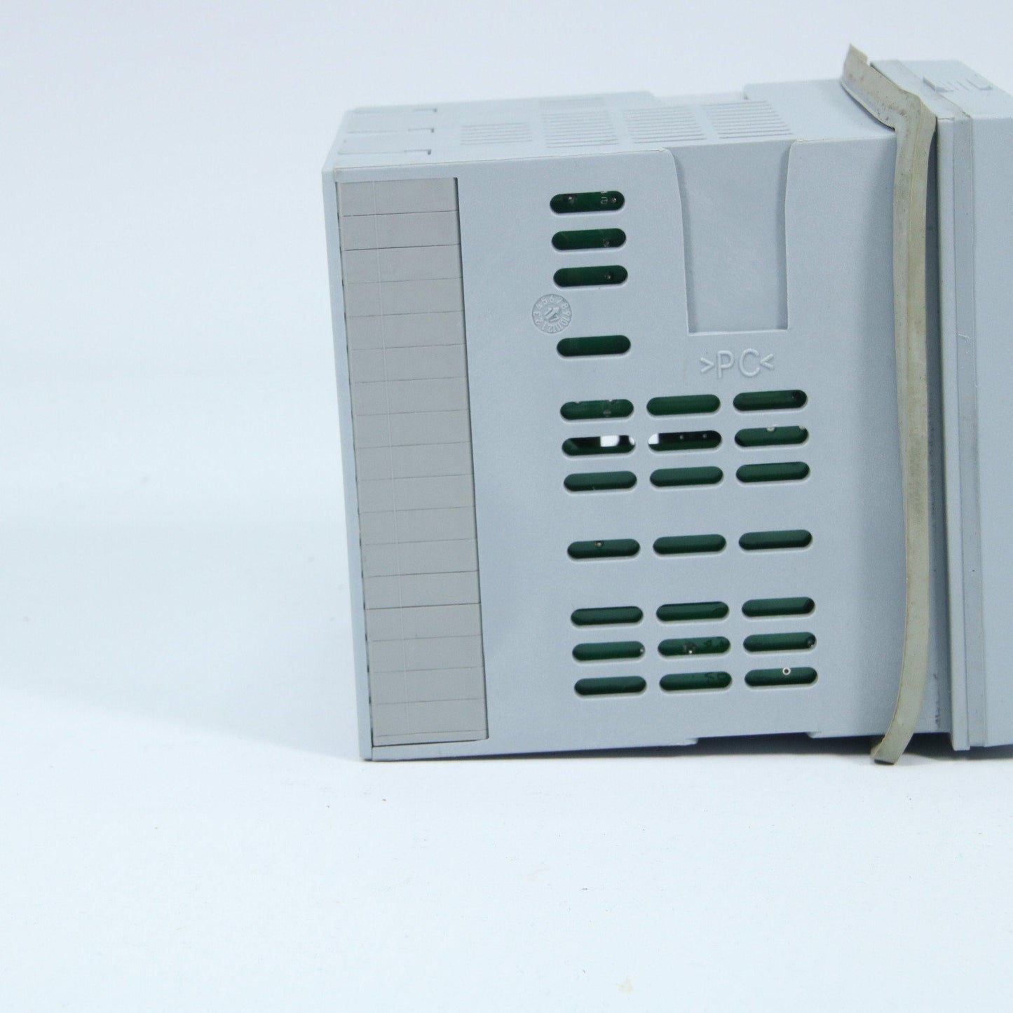 Jumo Compact Feedback Controller dTRON 703044-181-000-23/000