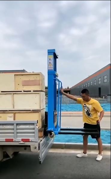 Meeneem electrische stapelaar