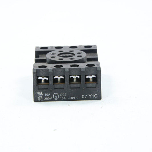 OMRON PF083A-E 8 RELAY SOCKET