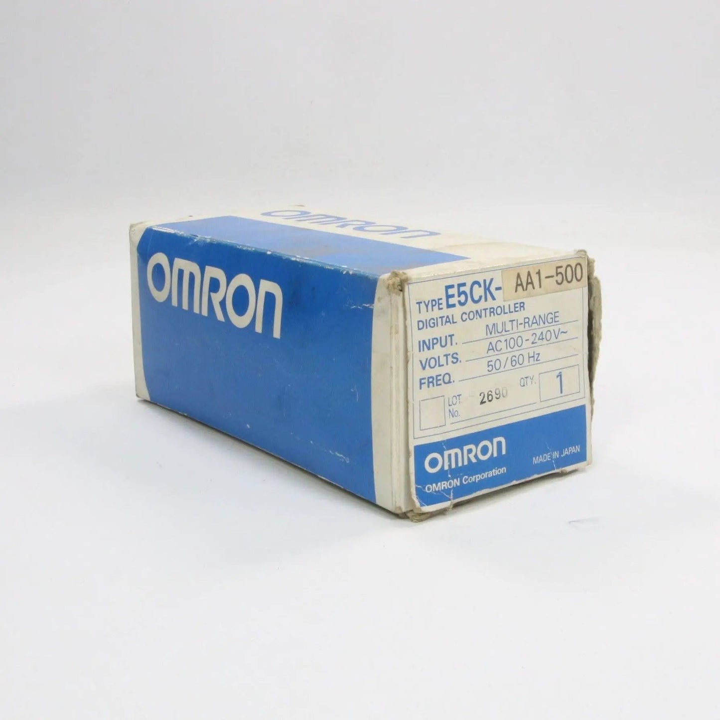 Omron E5CK AA1 500 Digital Controller