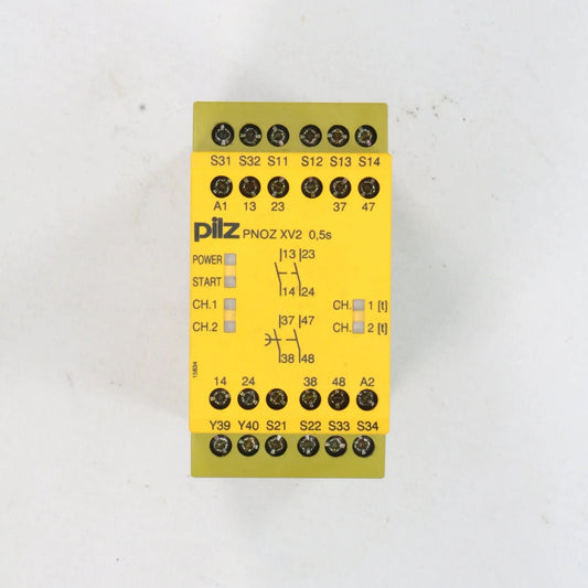 Pilz PNOZ XV2 774504 Safety Relay