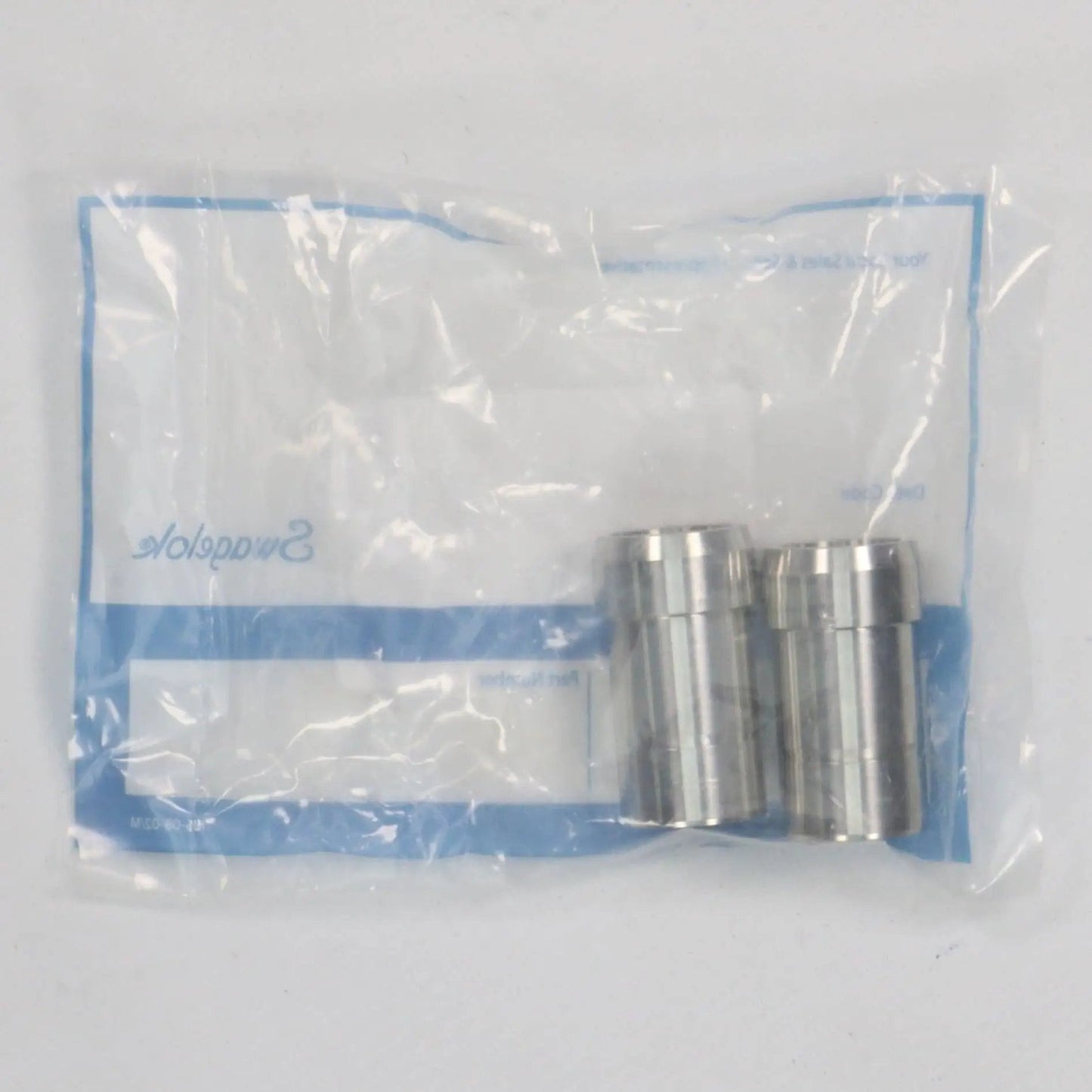 Swagelok SS-25M1-PC Port Connector x 2