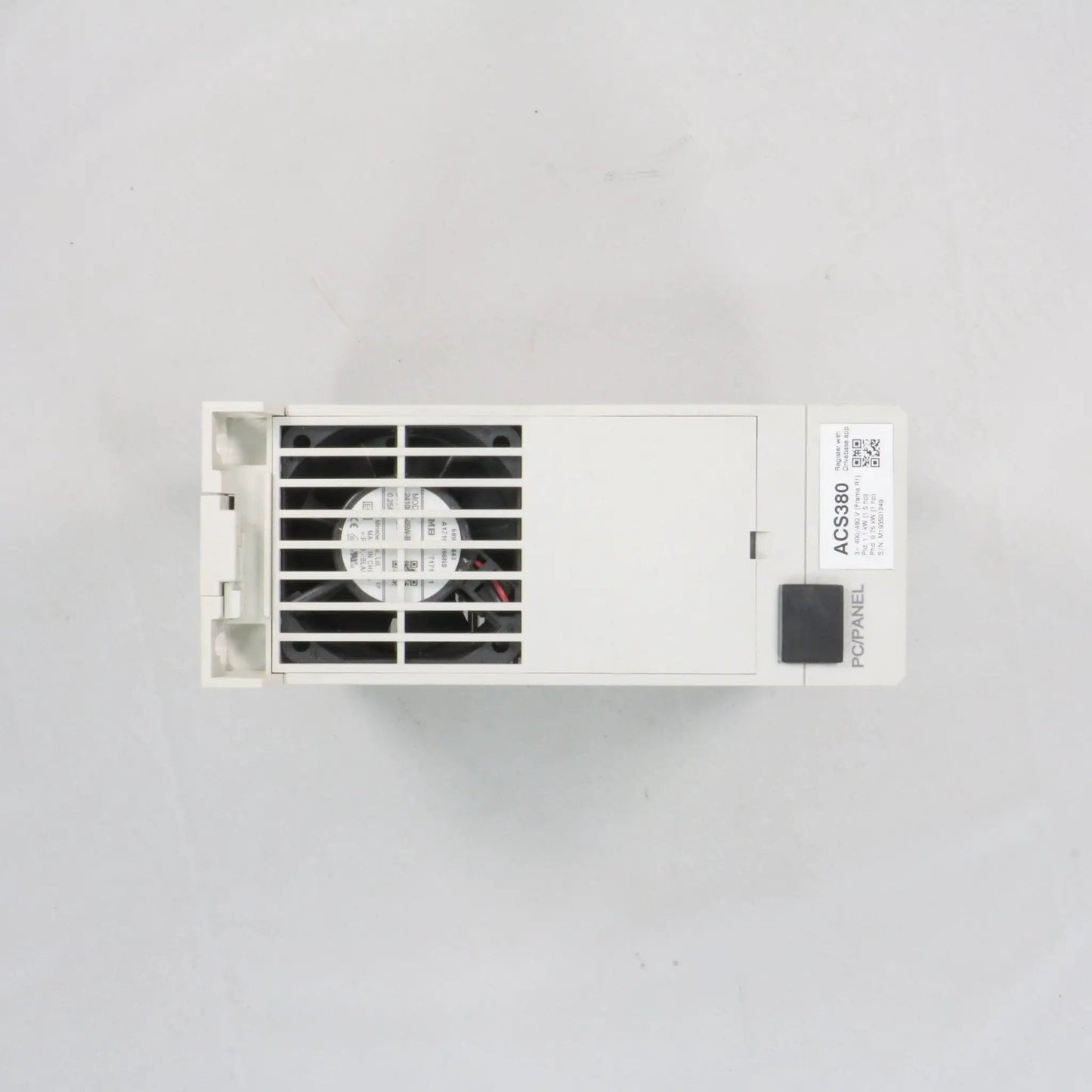 ABB ACS 380 040C 02A6 4 Inverter Drive