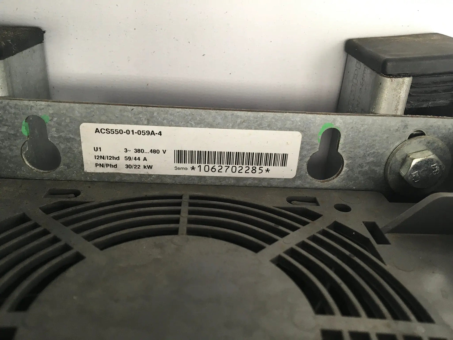 ABB ACS 550 01 059A 4 FREQUENCY CONVERTER