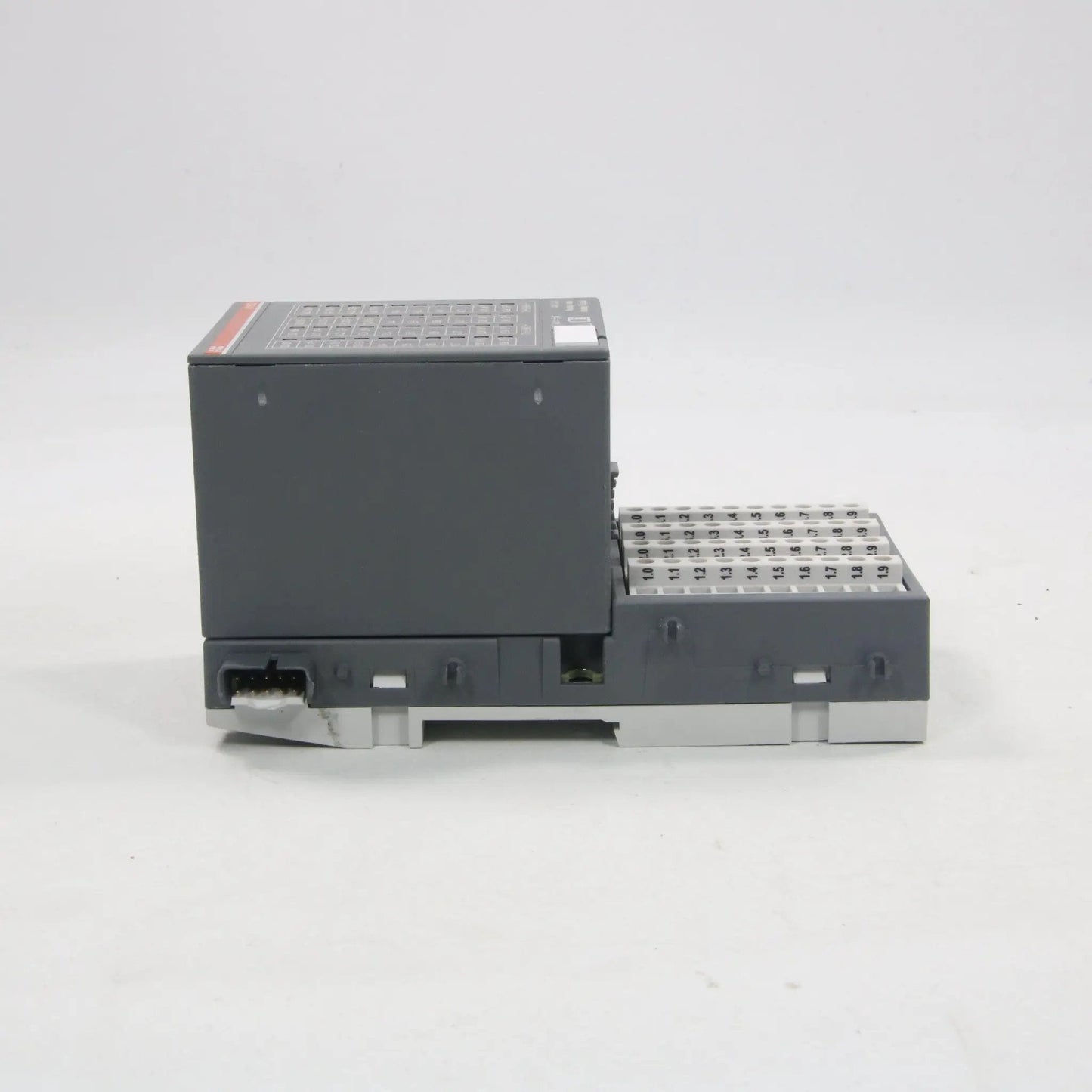 ABB AX521 Analog Input/Output Module - Unused