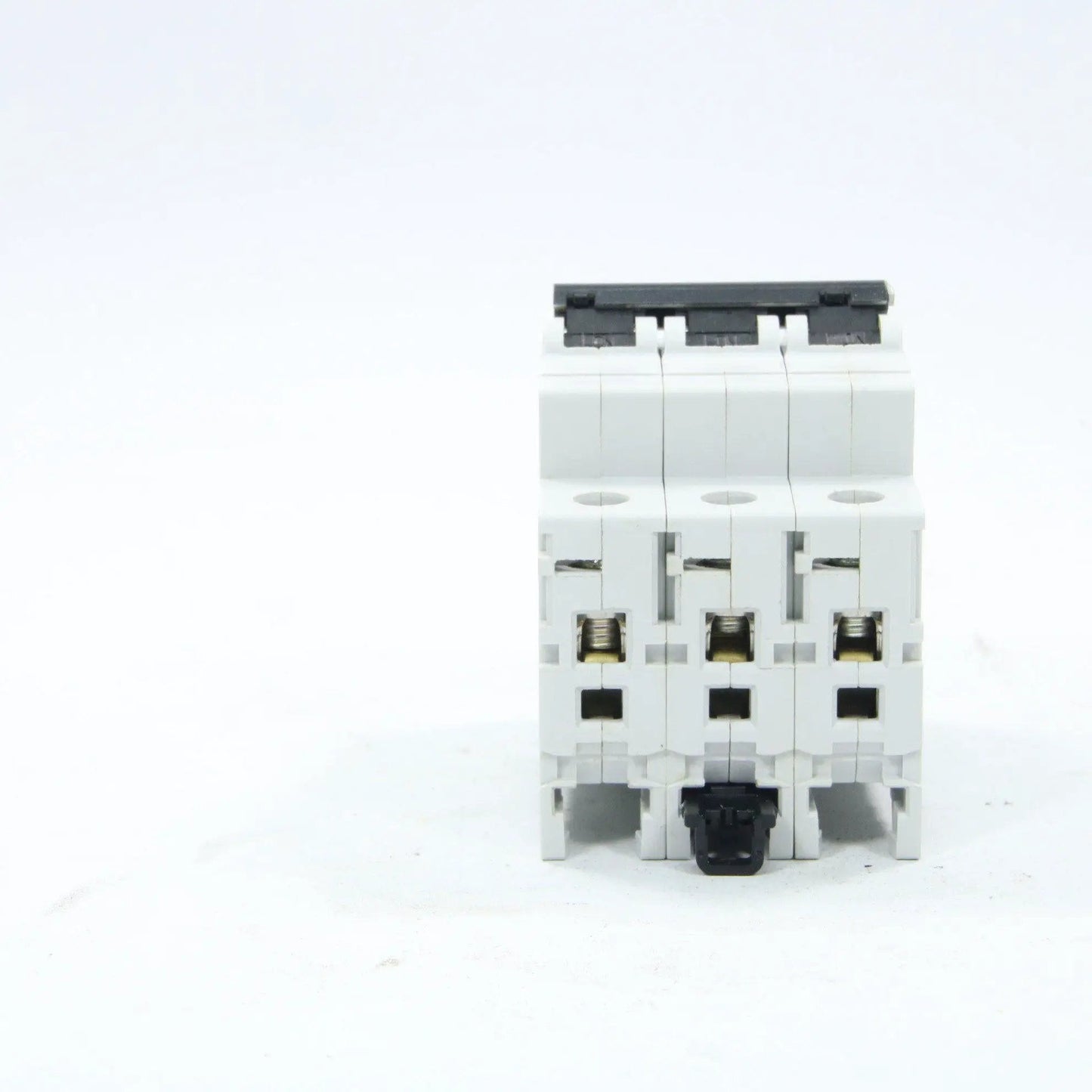 ABB CIRCUIT BREAKER K 32 S 203