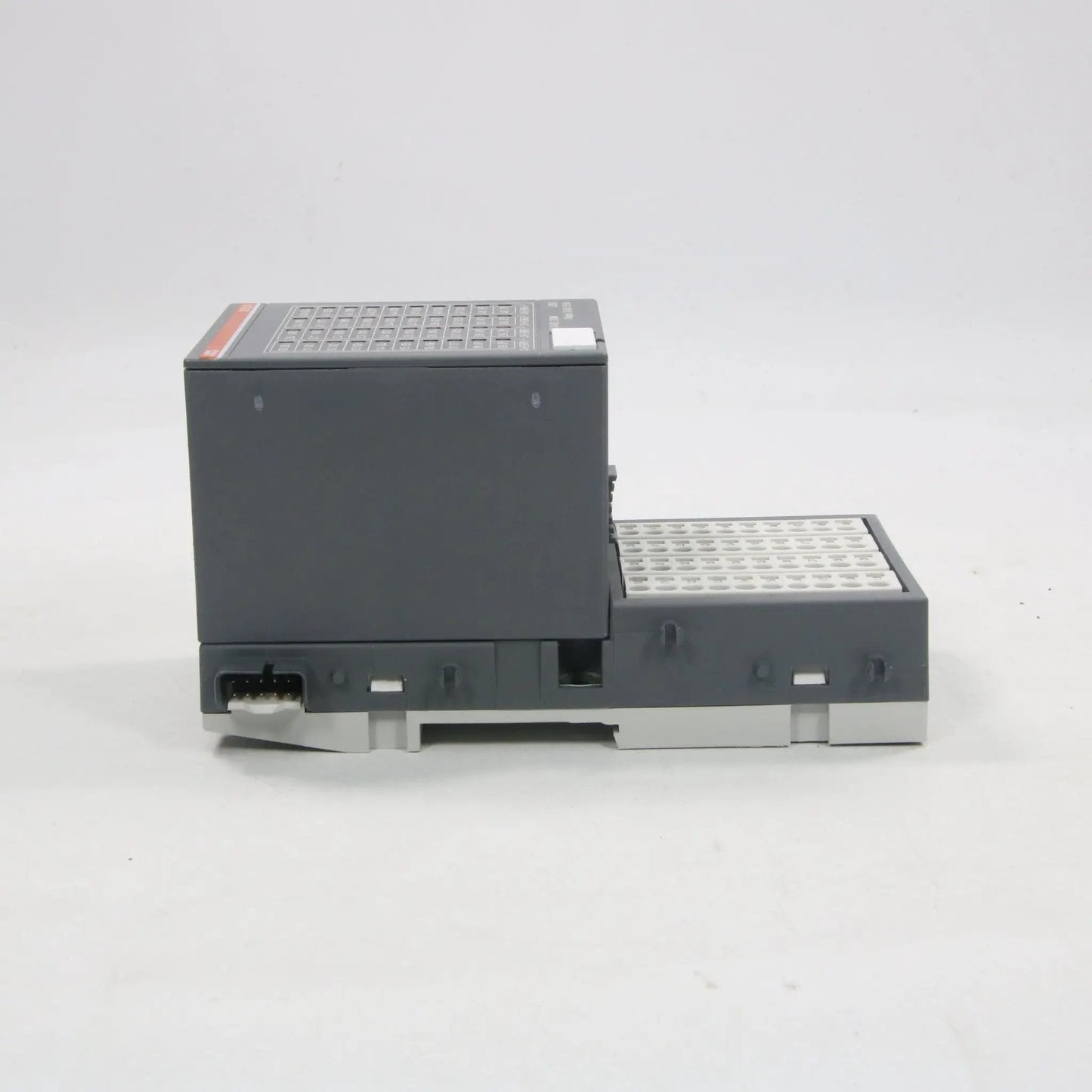 ABB DO524 Digital Output Module & Terminal Block