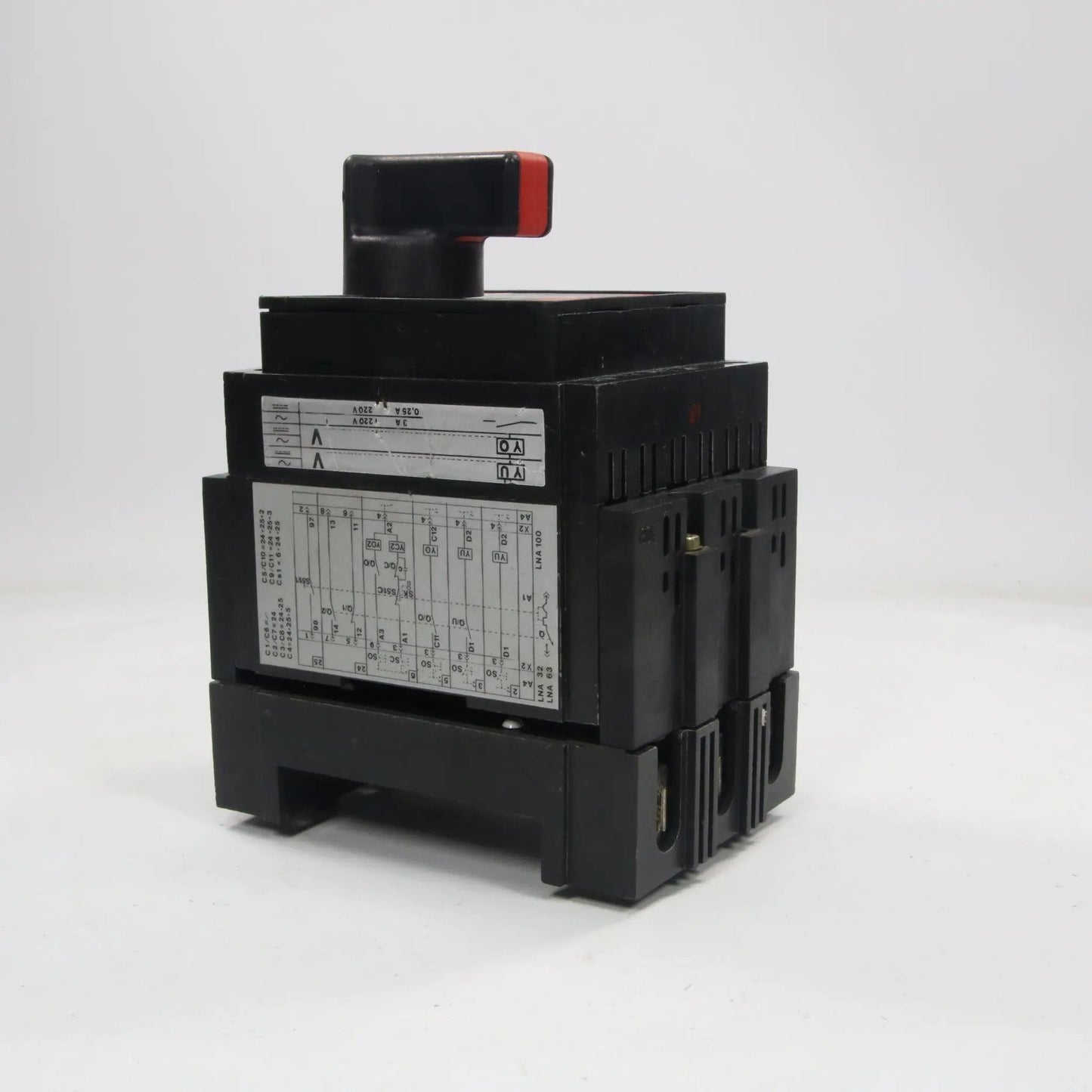 ABB SACE LNA 32 Circuit Breaker