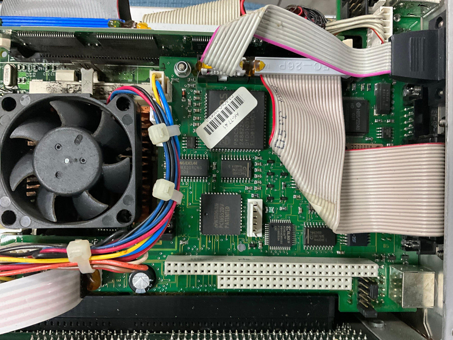 ADS-Tec OPC5315-009-AC Industrial Computer