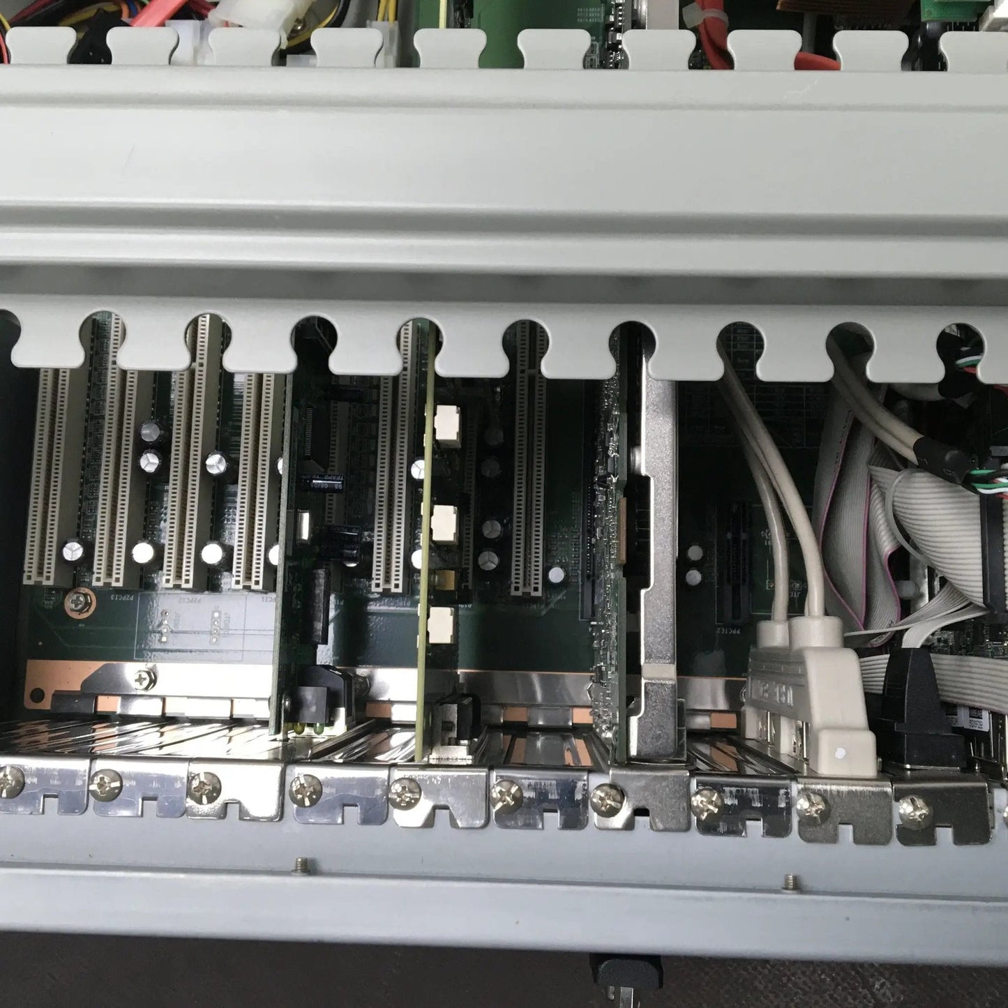 Advantech 610H
