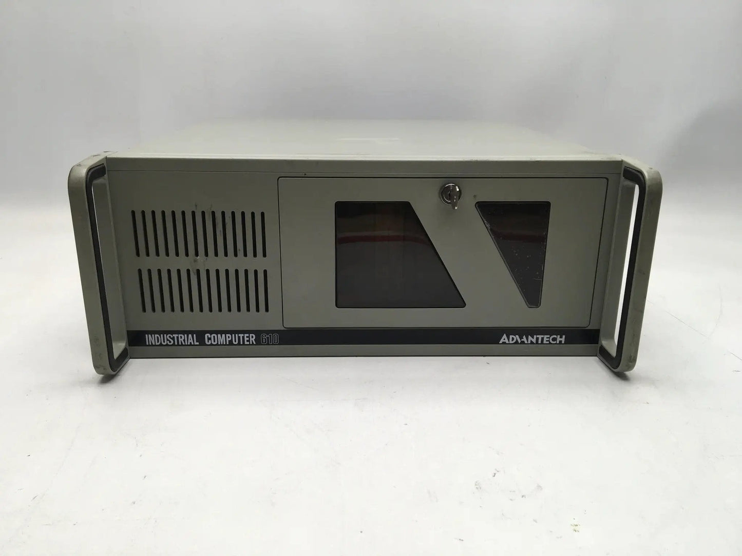 Advantech Industrial Computer 610