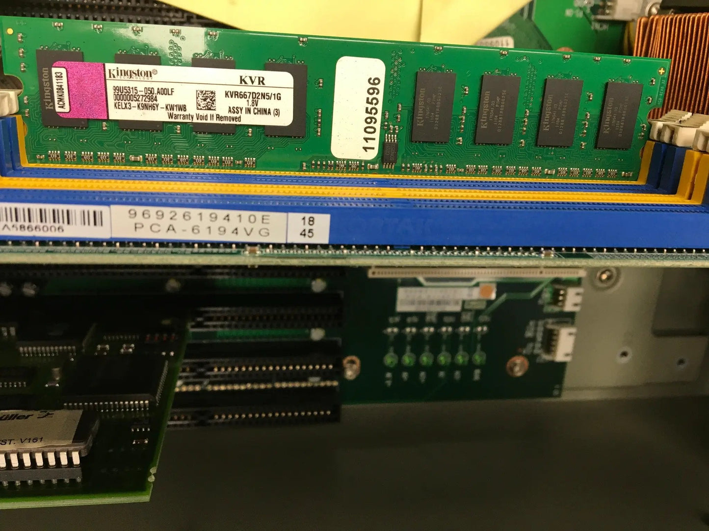 Advantech Industrial Computer 610