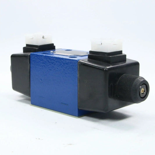 BOSCH / REXROTH  4WE 10 J33/CW230N9K4 SOLENOID DIRECTIONAL VALVE