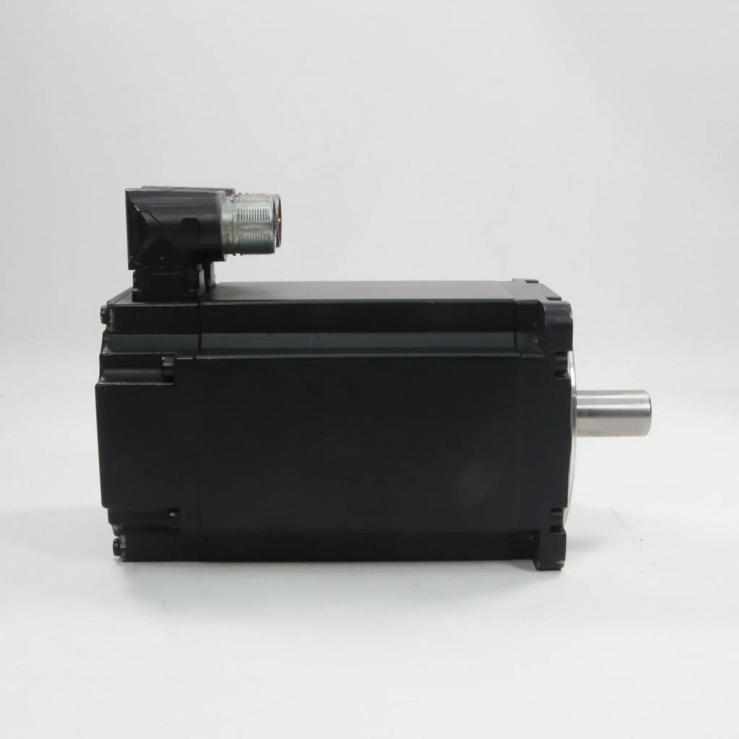 B&R Automation 8LSA44 E2030D000 0 Servo Motor