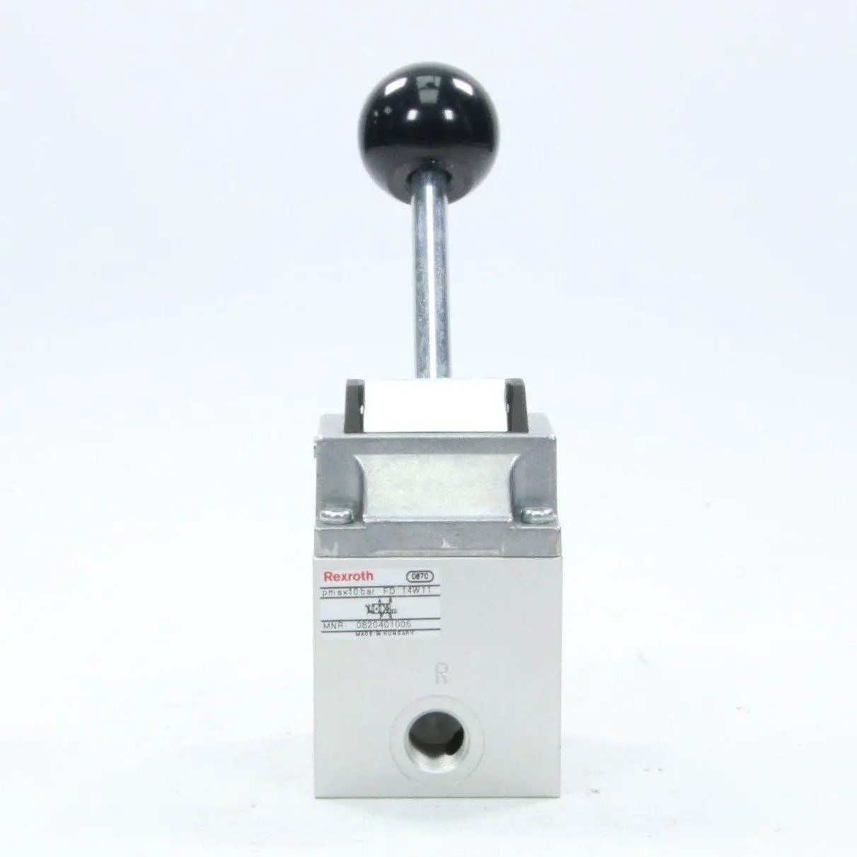 Bosch / Rexroth 0820401005 PNEUMATIC DIRECTIONAL VALVE