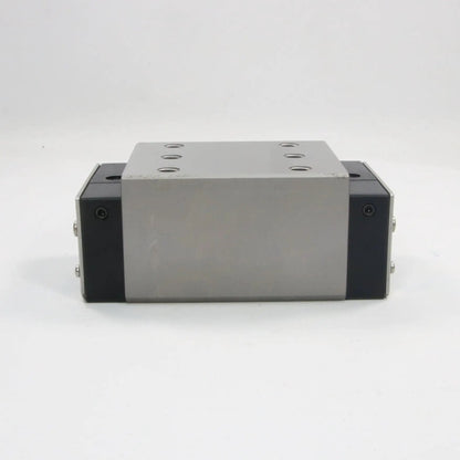 Bosch Rexroth R182142110 Roller Carriage
