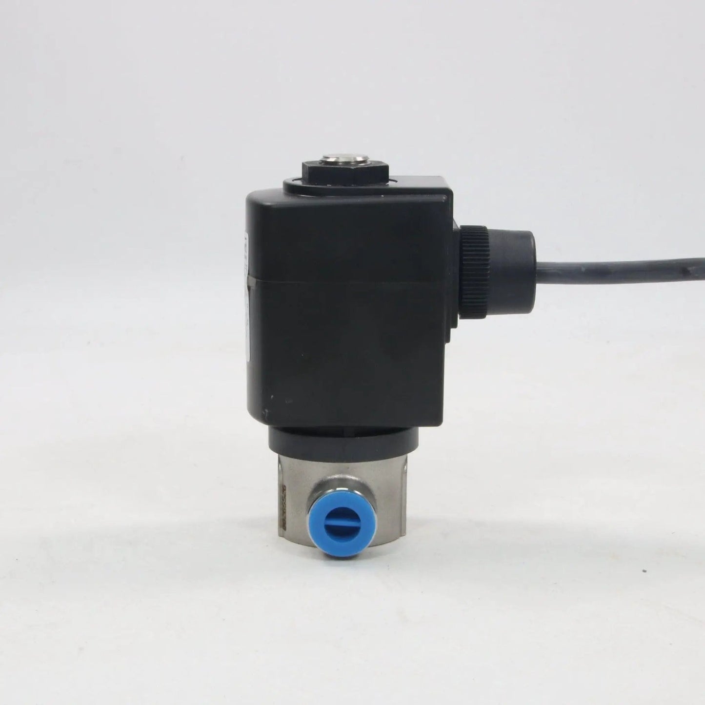 Burkert 6027 2-Way Solenoid Valve 00380702