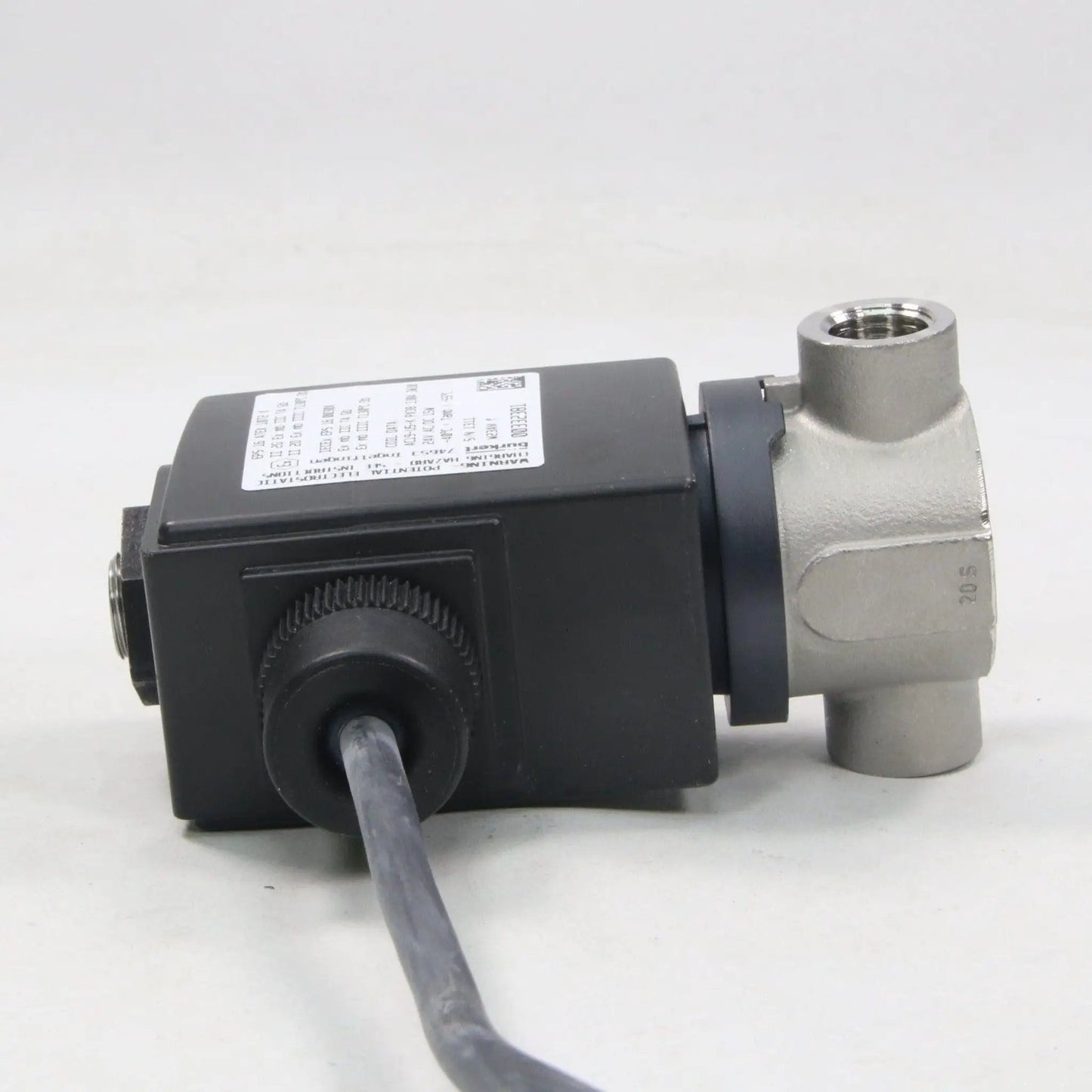 Burkert 6027 2-Way Solenoid Valve, 1/4" 24V 60 Bar