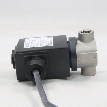 Burkert 6027 2-Way Solenoid Valve, 1/4" 24V 60 Bar