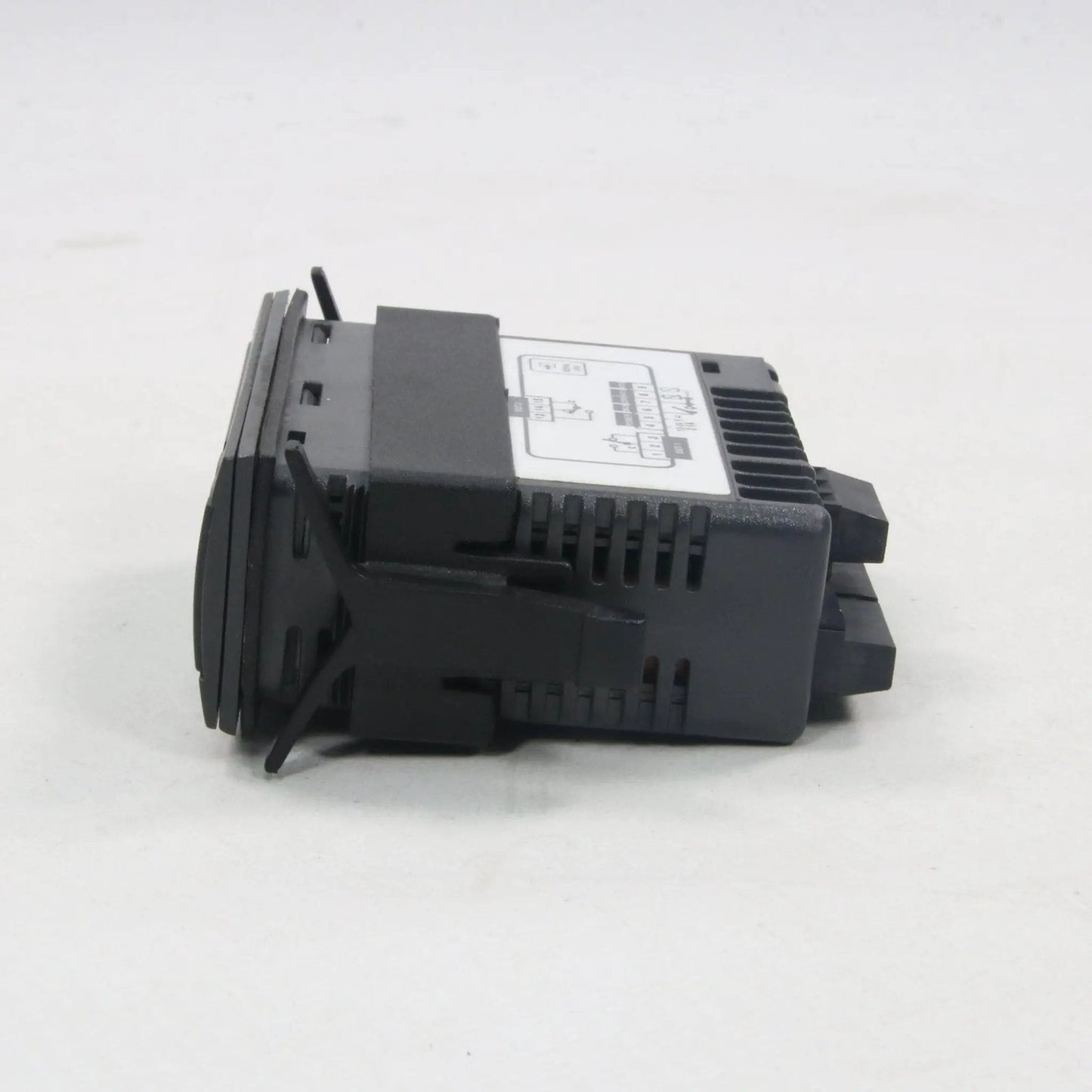 Carel IR32W00000 PID Temp. Controller