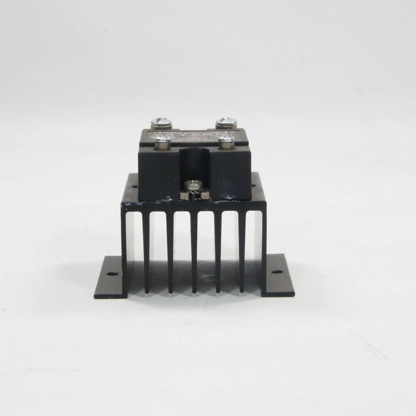 Crydom D4825 Solid State Relay