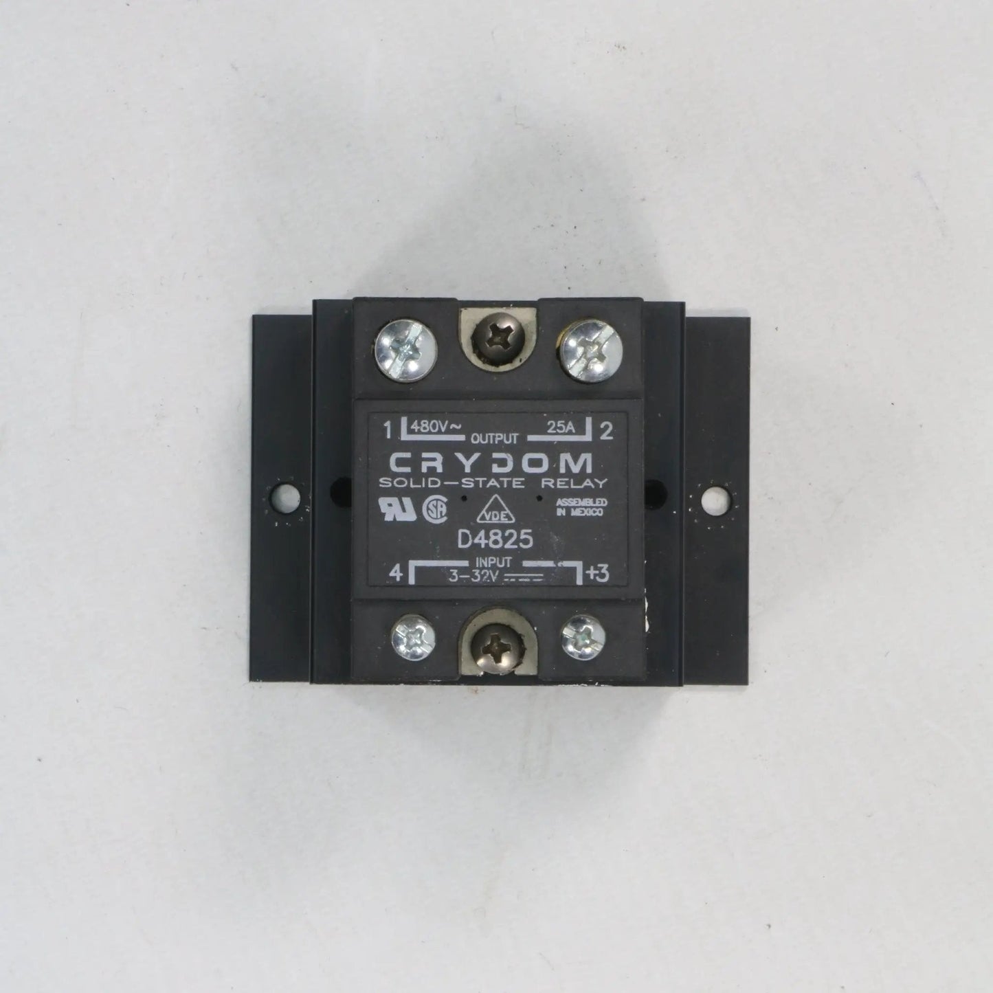 Crydom D4825 Solid State Relay