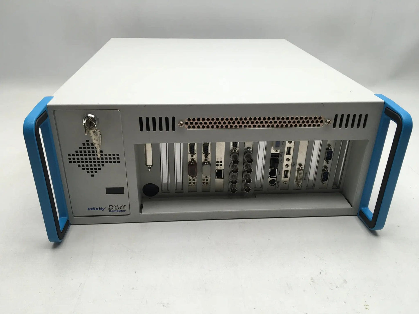 DSM Computer GmbH Infinity Industrial Computer