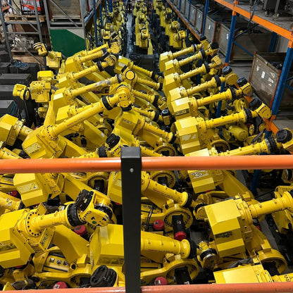 Fanuc Robots R-2000i and S-430i