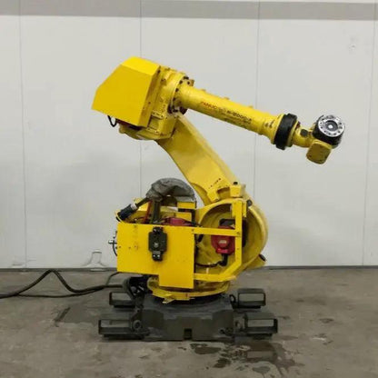 Fanuc Robots R-2000i and S-430i