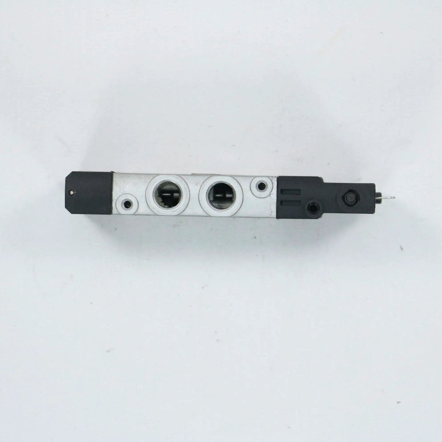 Festo CPE 14-M1BH Valve CPE14-M1BH USED