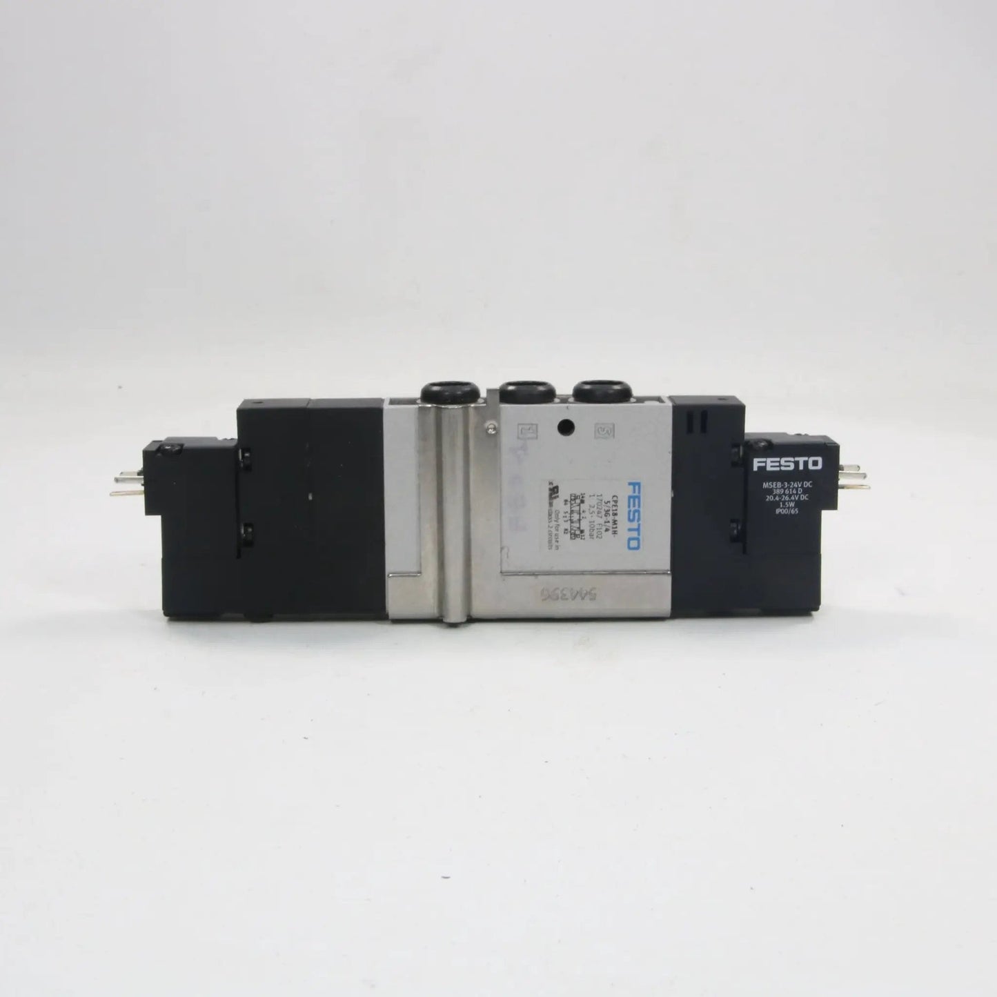 Festo CPE18-M1H-5/3G-1/4 Pneumatic Valve