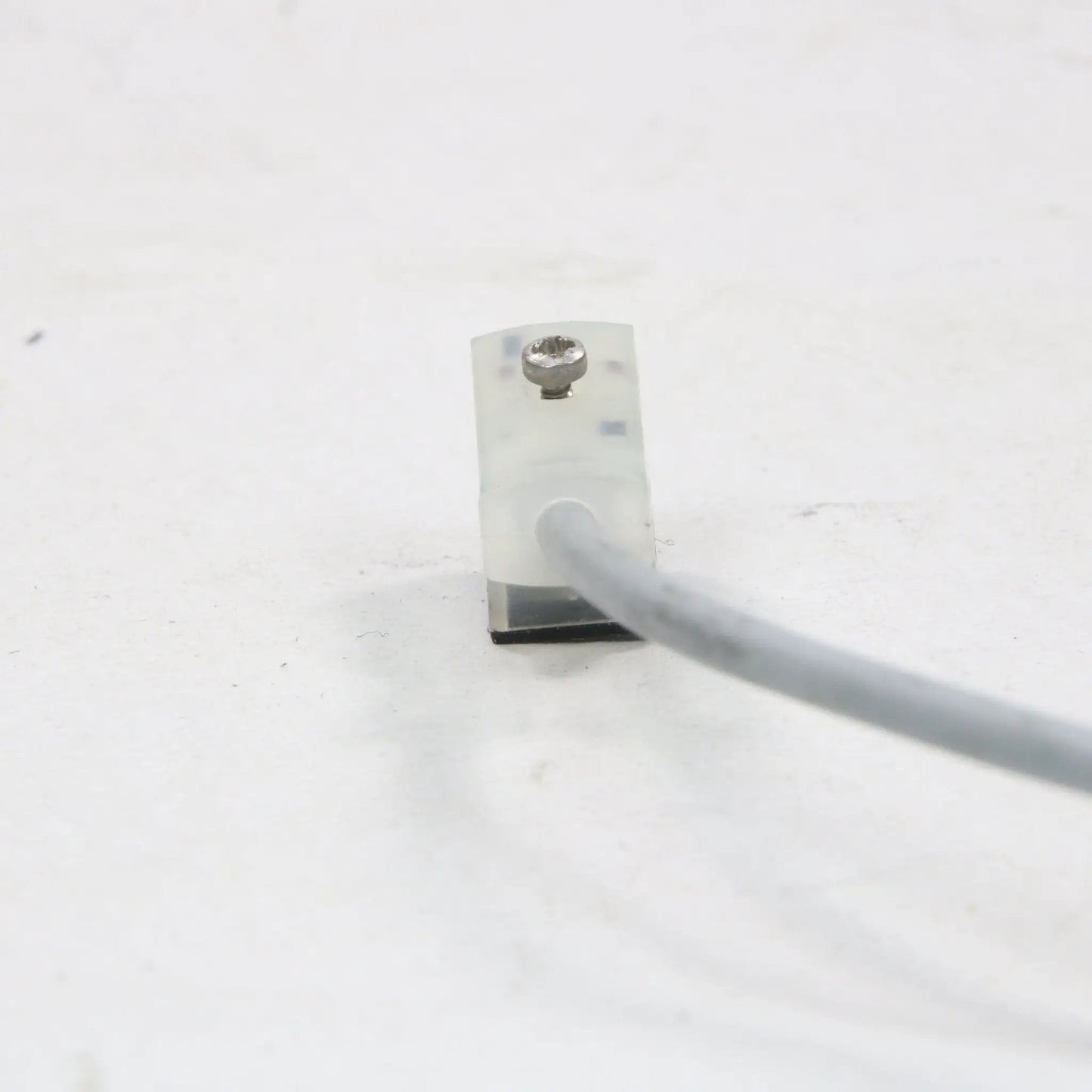 Festo Connecting Cable KMYZ-9-24-M8-2.5-LED-B - Pack of 4