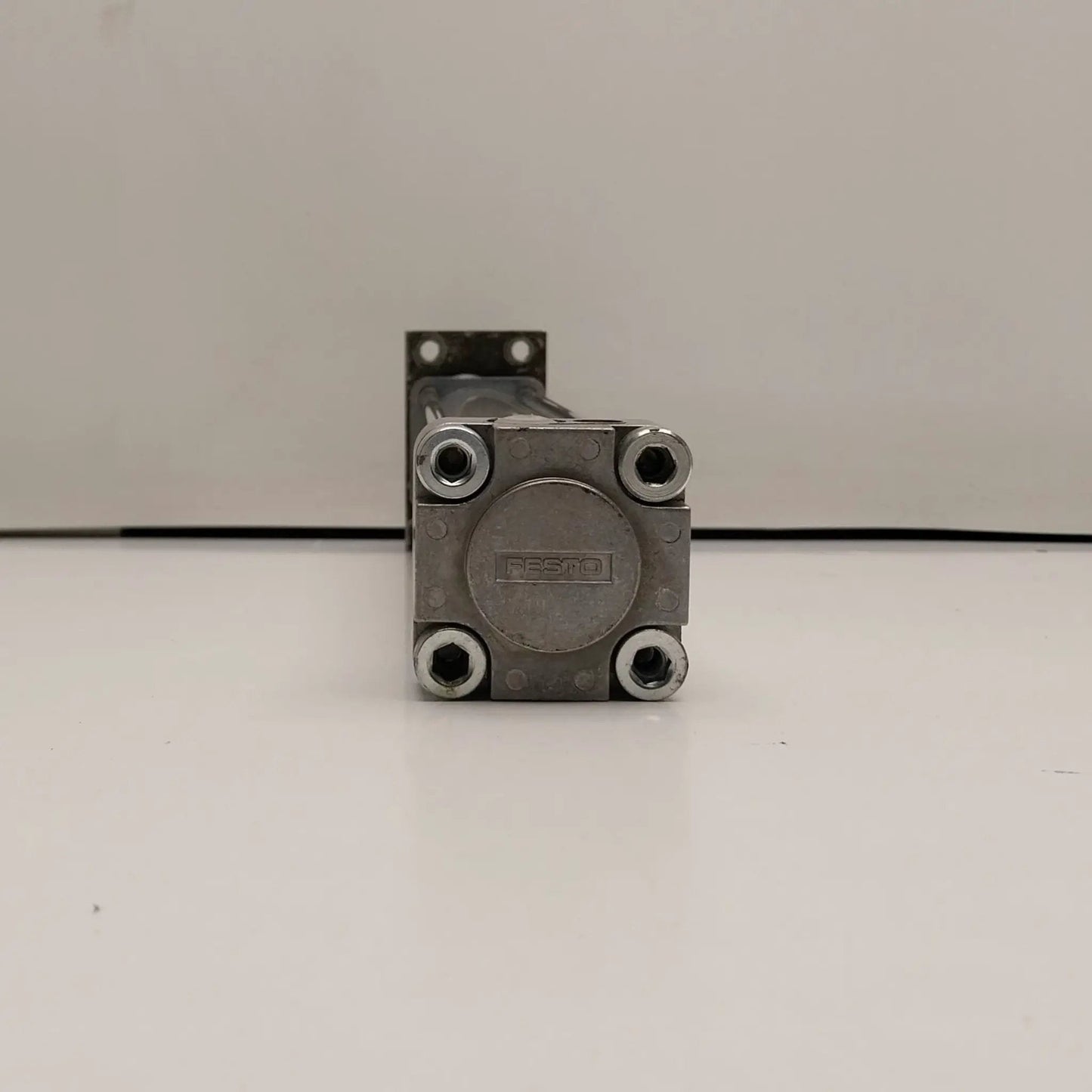 Festo DOG 50 320 PPV A Pneumatic Cylinder