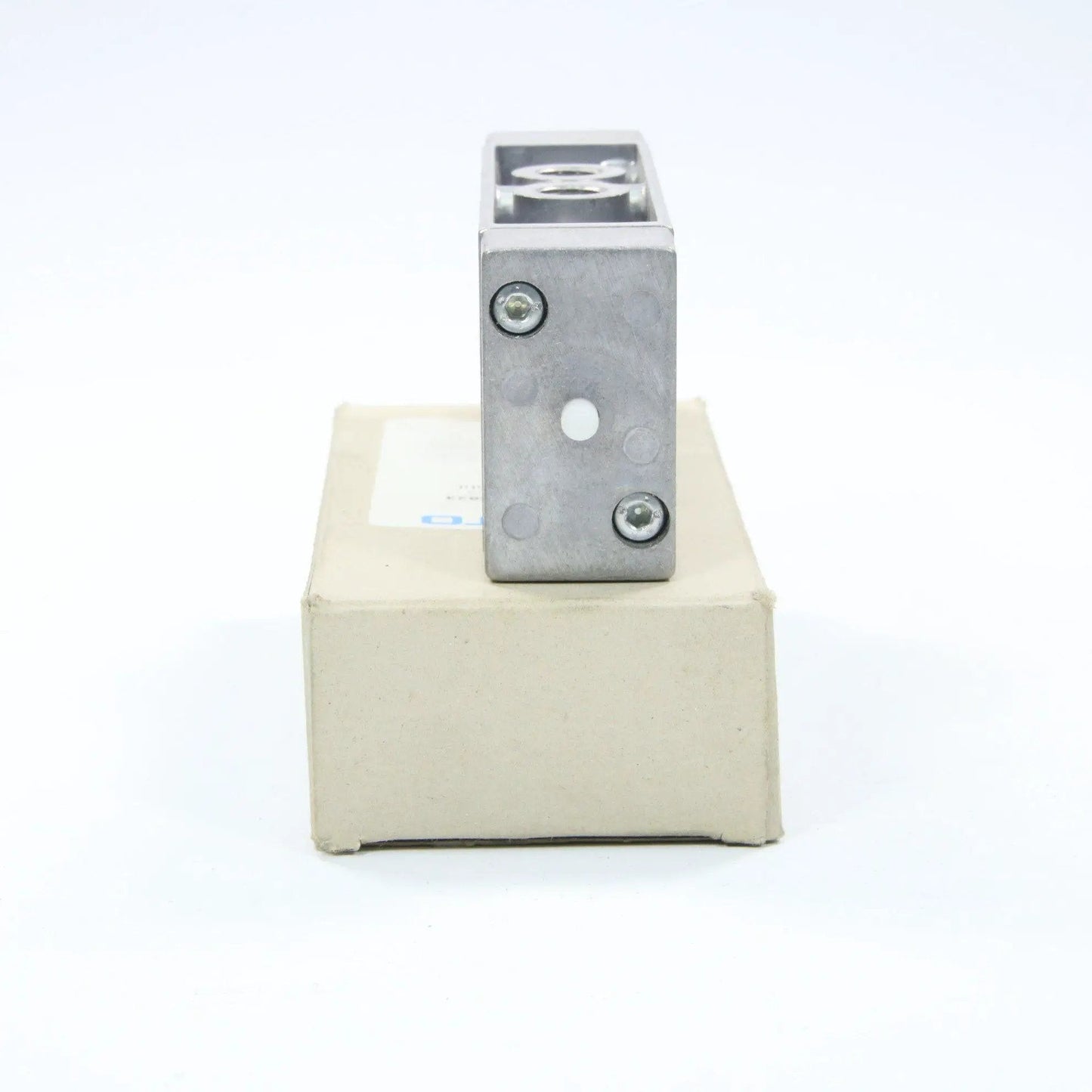 Festo JH--5-1/8 8823 E355 Pneumatic Valve