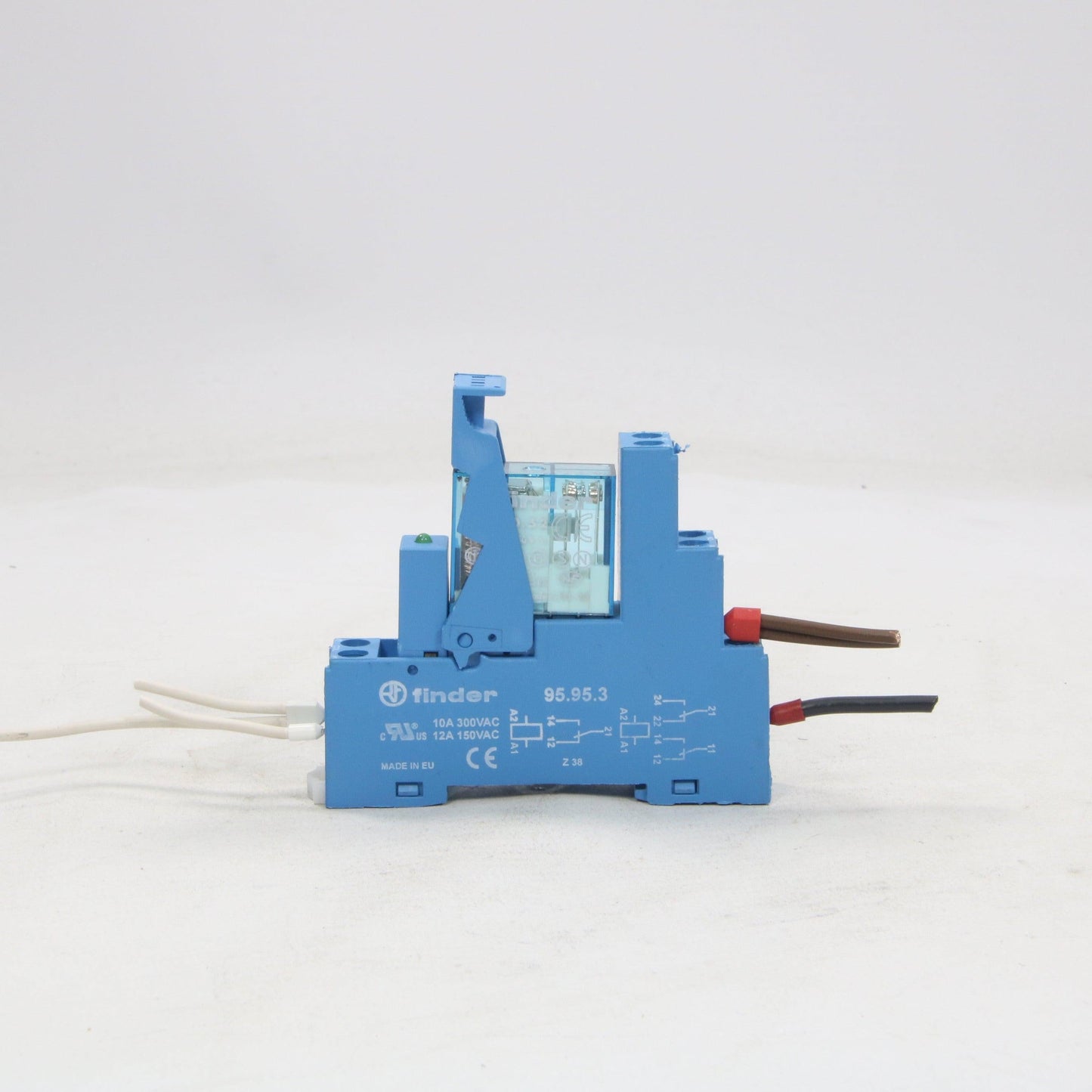 Finder 95.95.3 Socket/Type 40.52 Relay