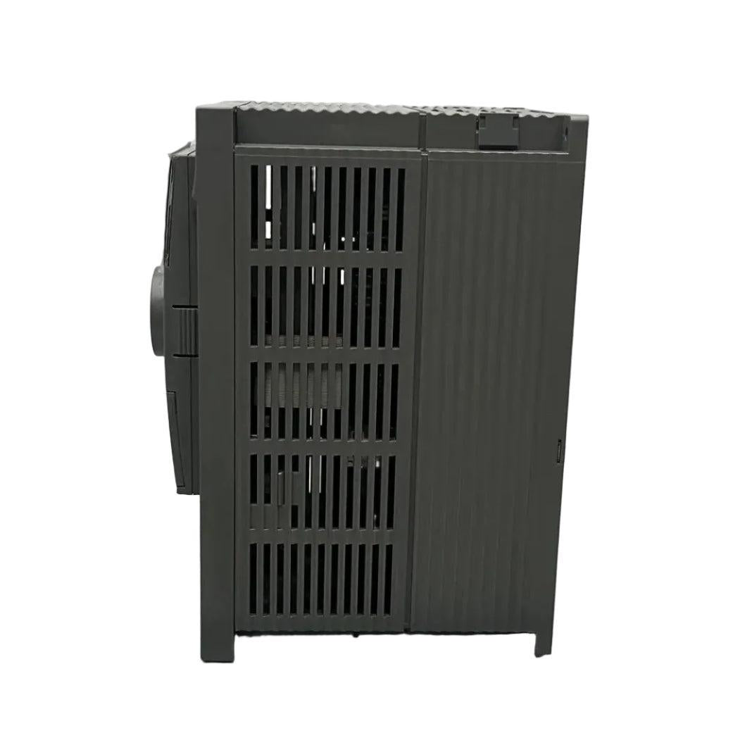 GE General Electric VAT2000 Variable Frequency Drive - 5.5 kW