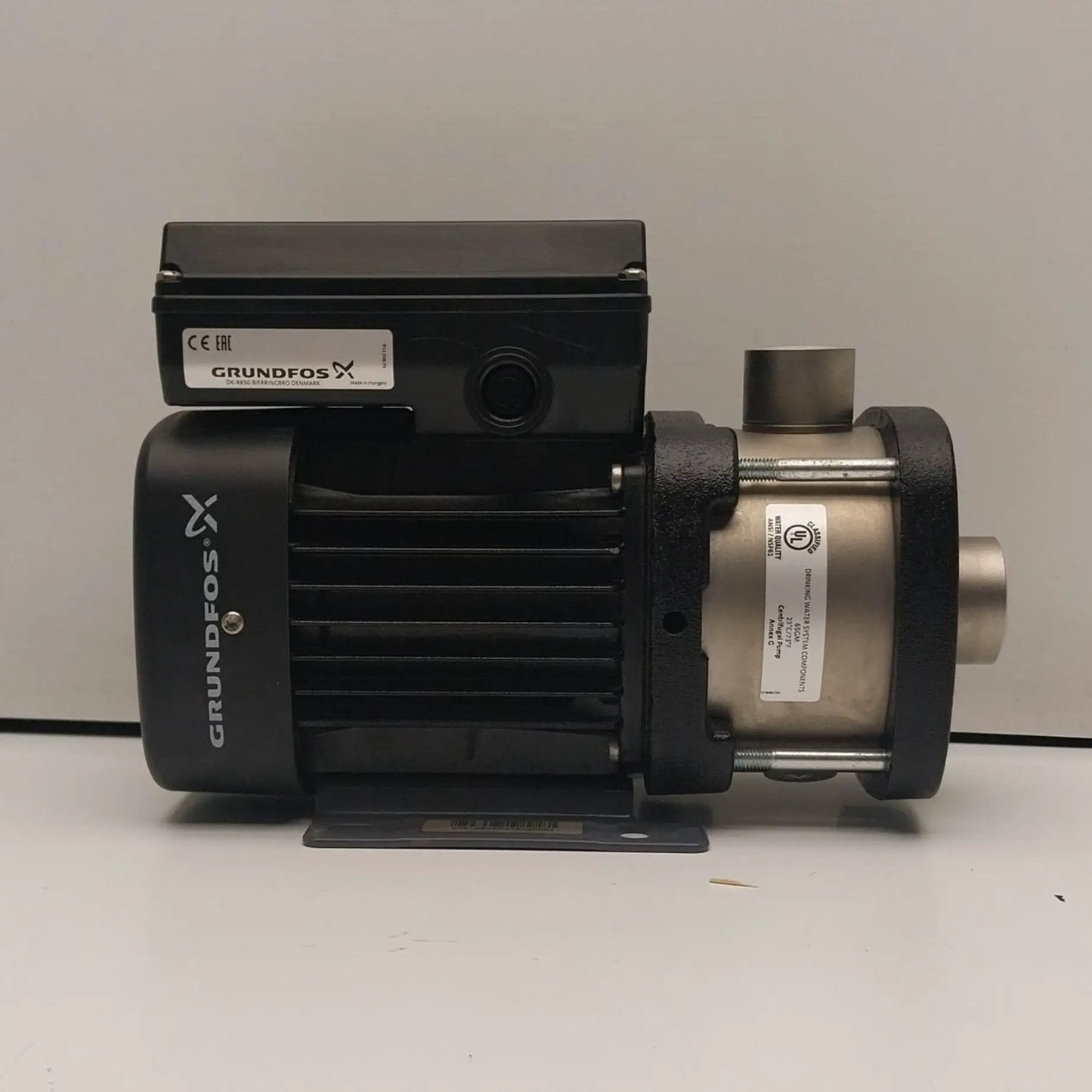 Grundfos CM5-3 A-R-G-E-AQQE C-A-A-N Horizontal Multistage Centrifugal Pump