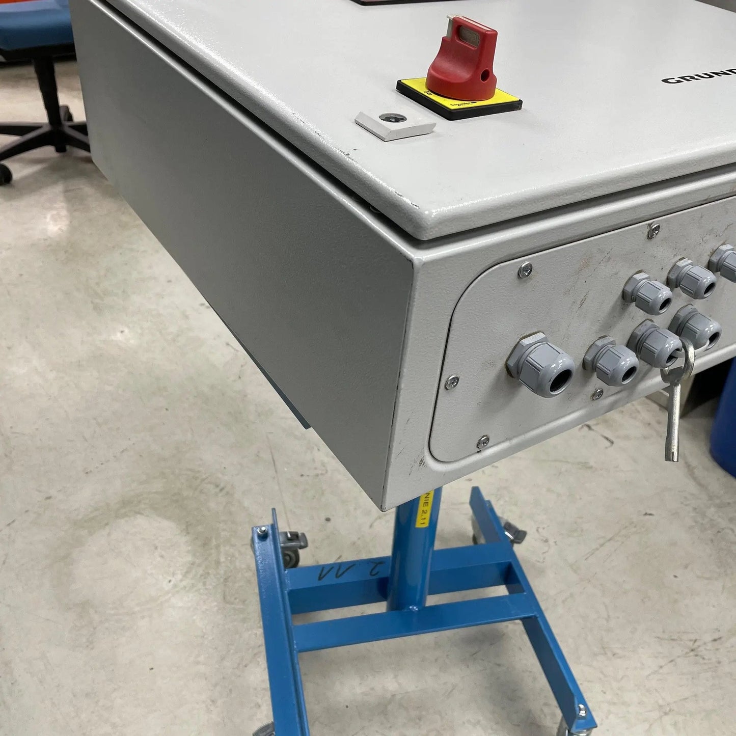 Grundfos Pump Controller cabinet 98643374
