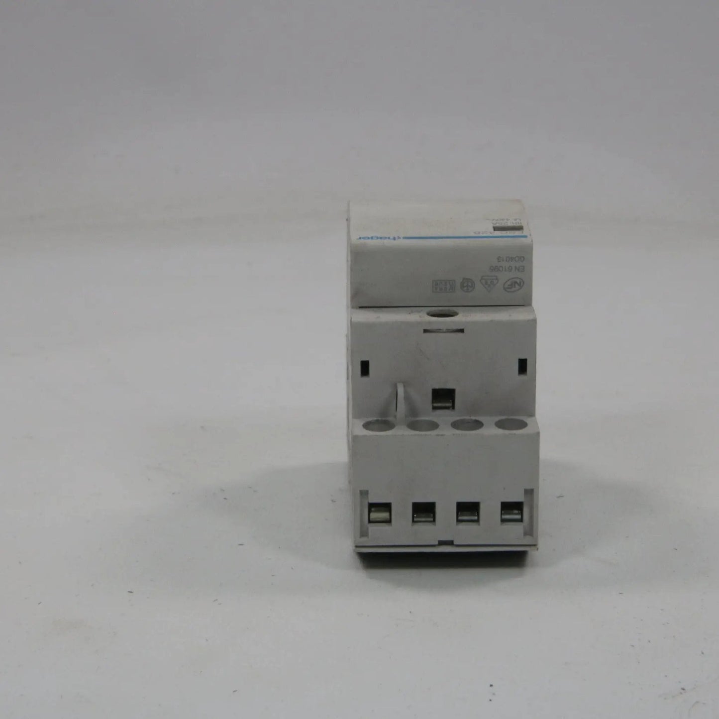 HAGER ESC 428 Magnetic Switch