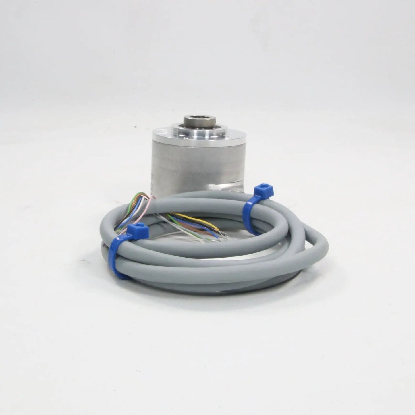 Hengstler Acuro AC58 1213EF 47OLB Absolute Shaft Encoder 0 568 065