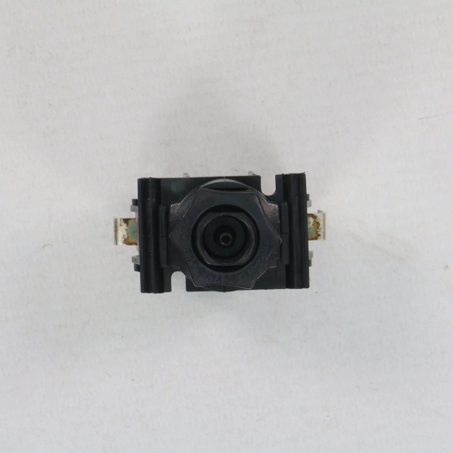 Herga Airswitch 6872
