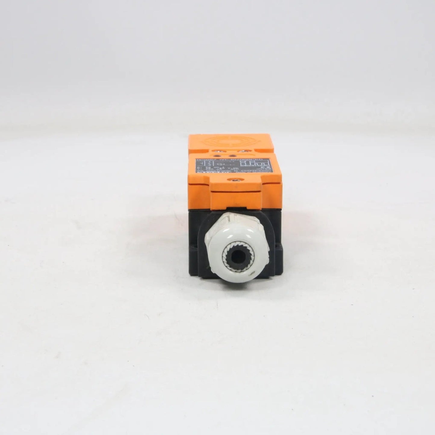 IFM Electronic Efector Inductive Sensor IV5002
