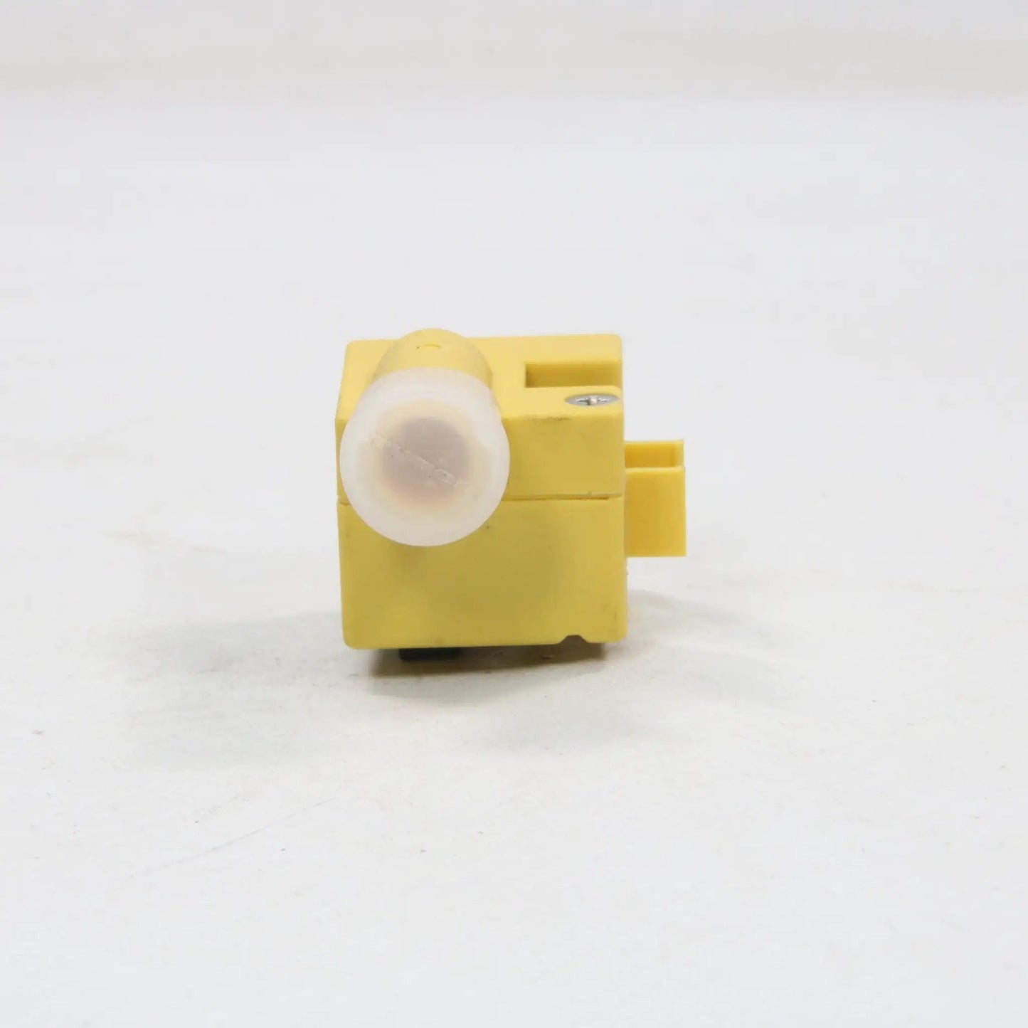 IFM Electronic Inductive Sensor IQ5003/US-100