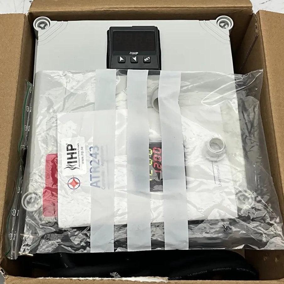 IHP Wall Mount PID Temperature Control Cabinet
