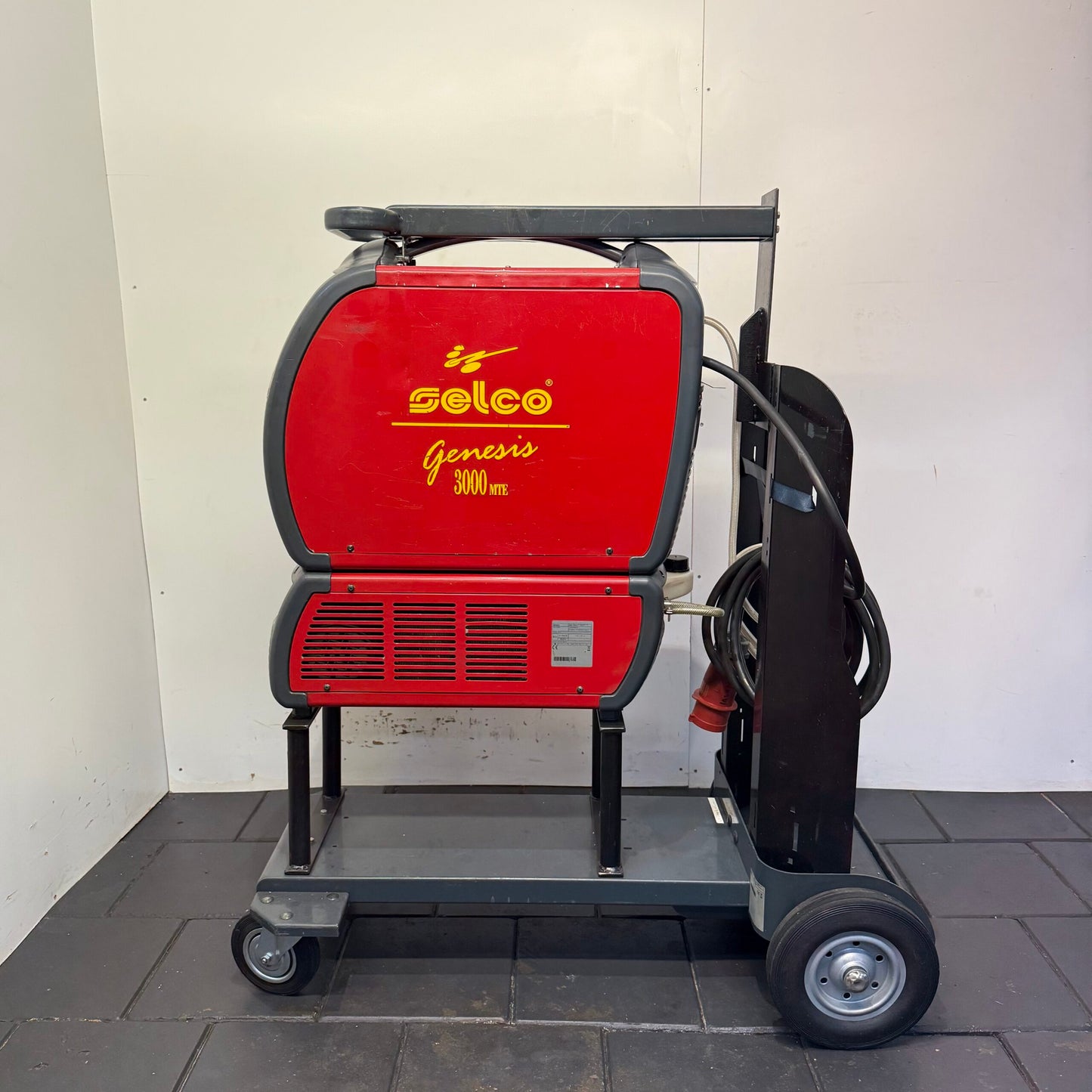 Occasion: Selco Genesis 3000 MTE