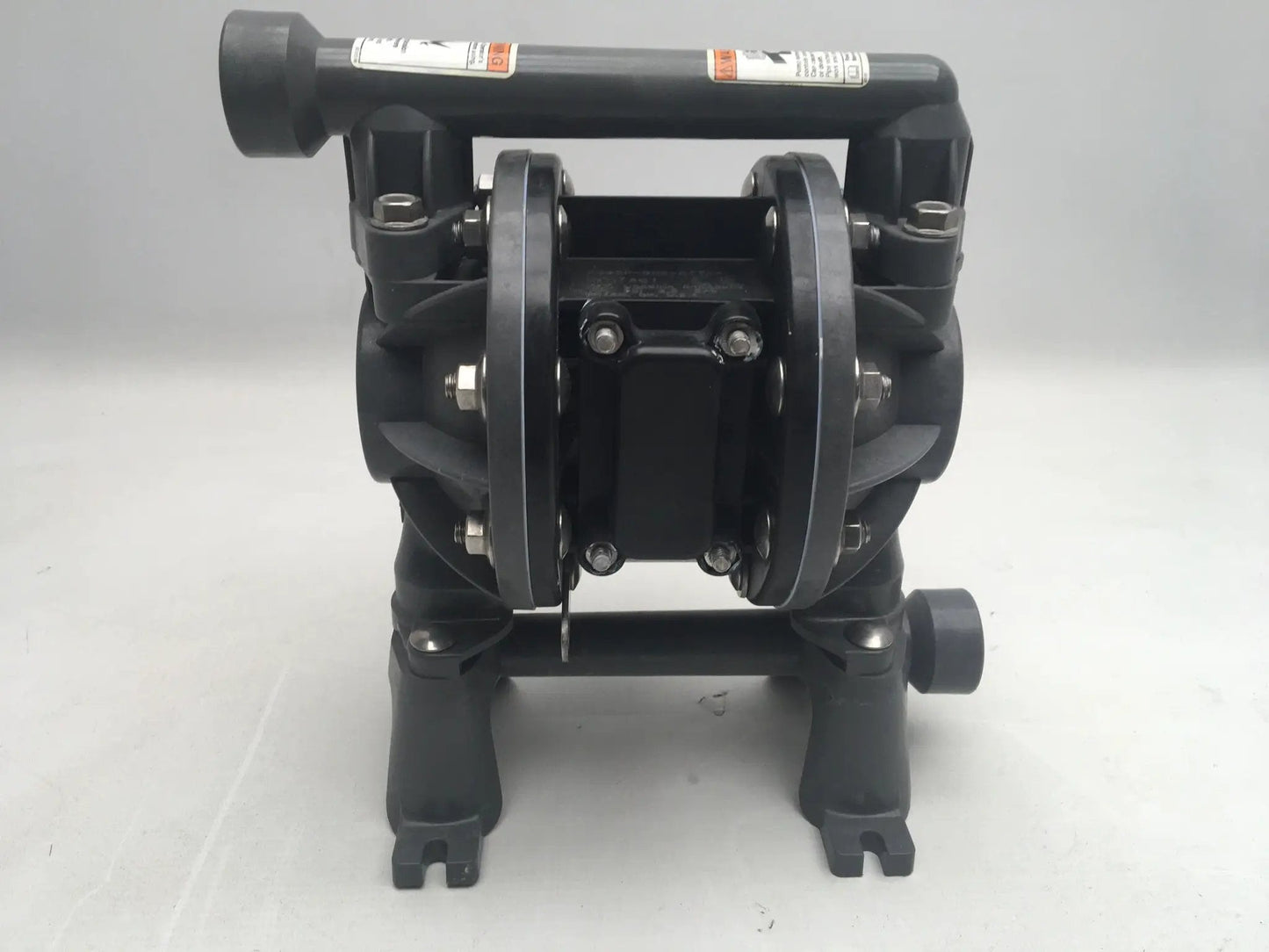 Ingersoll Rand ARO Diaphragm Pump PD05P-BDS-DTT